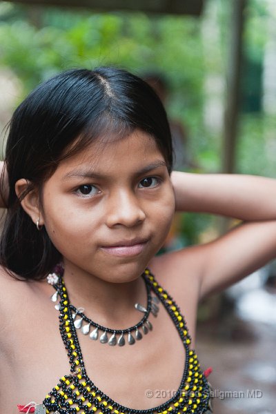 20101203_114639 D3.jpg - Embera youngster
